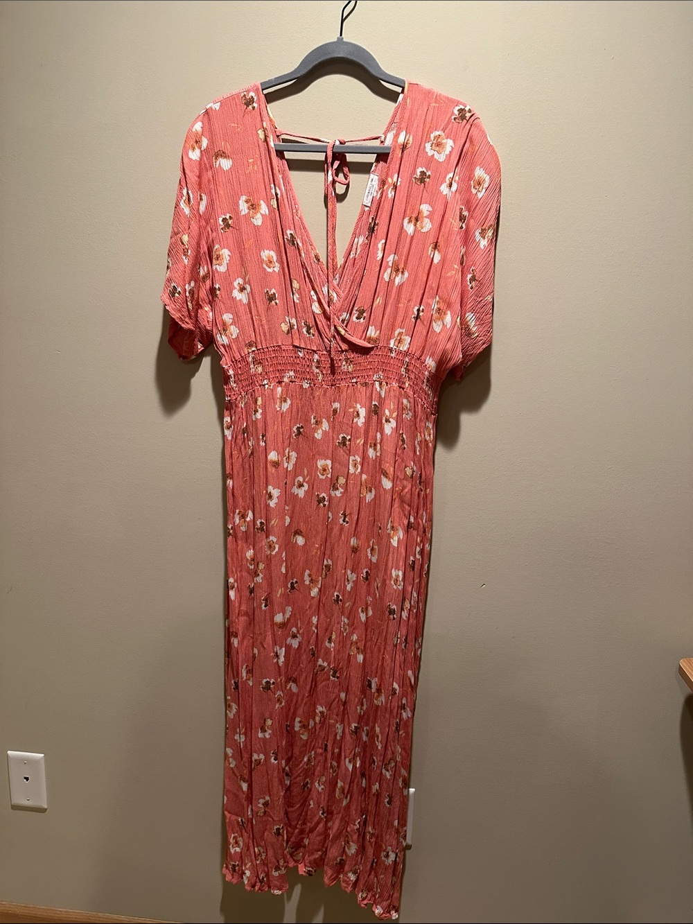 Chic Soul Coral Floral Maxi Dress